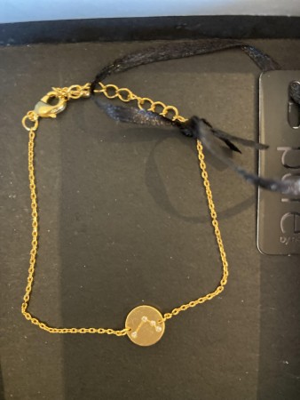 Væren -gull armbånd