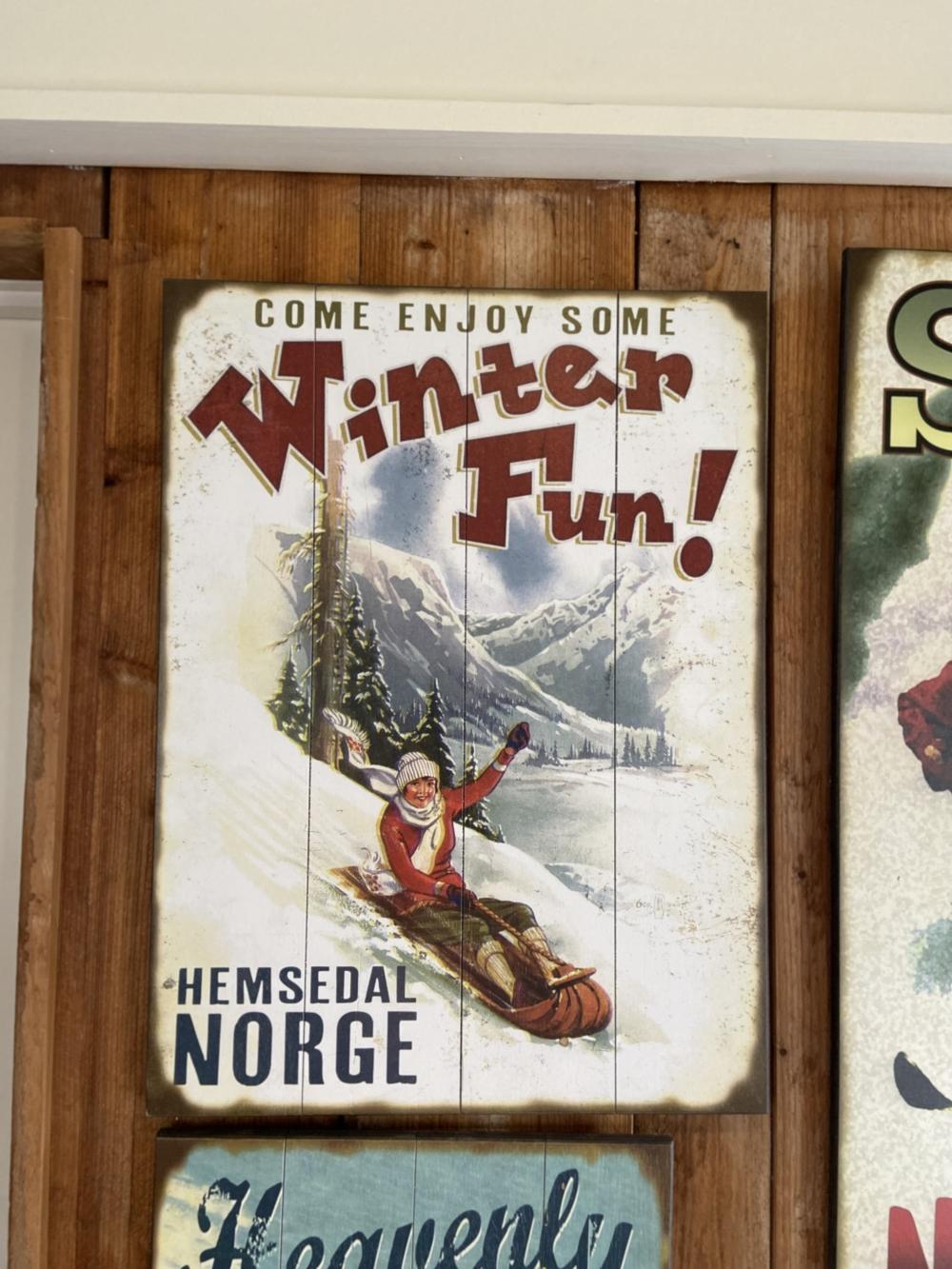 Vintages treskilt Winter Fun Hemsedal
